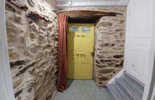 Pradinas Casa | maison en pierres