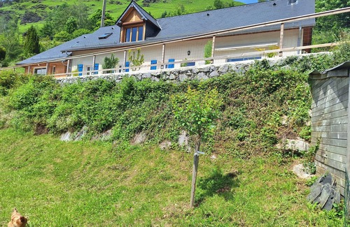 Eaux-Bonnes Casa | Maison Ensoleillée Avec Superbe vue Montagne, au Départ de Randonnées