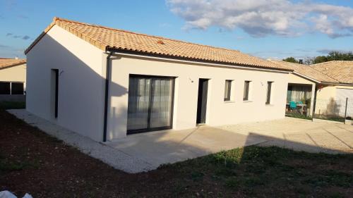 Angouleme Casa | Maison entière moderne tout confort de 92m²