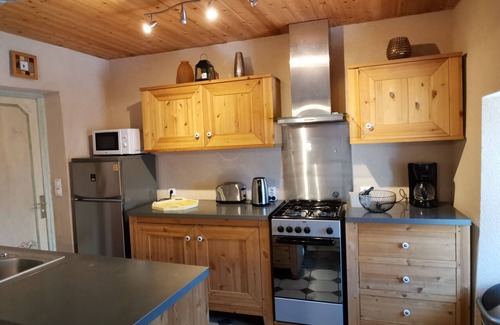 Chambon-sur-Lac Casa | MAISON ENTRE LACS ET MONTAGNES