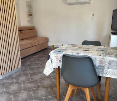 Le Revest-les-Eaux Casa | Maison entre mer et nature