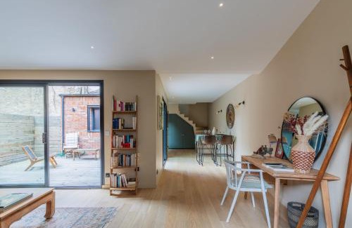 Issy-les-Moulineaux Casa | Maison Estienne - Welkeys
