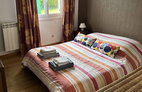 Juvigny-Val-d'Andaine Casa | Maison Familiale au Calme à Loré