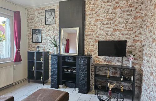 Montigny-en-Gohelle Villa | Maison familiale, 3 chambres, jardin et parking privé