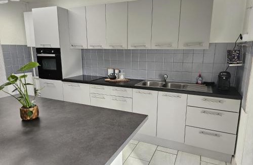 Montigny-en-Gohelle Villa | Maison familiale, 3 chambres, jardin et parking privé
