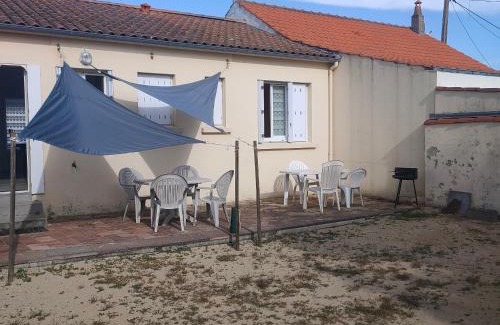 Saint-Hilaire-de-Riez Casa | Maison Familiale avec Jardin, Proche Mer et Commerces - Saint Jean de Monts - FR-1-323-410