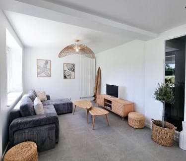 Saint-Jean-Trolimon Casa | Maison familiale - 10pers - 3 étoiles - lumineuse et cosy - draps et serviettes inclus - parking - La Torche 9 min