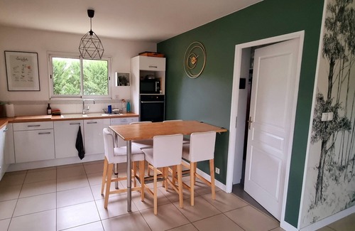 Saint-Selve Casa | Maison Familiale Avec Piscine au Cœur du Vignoble des Graves à 20min de Bordeaux