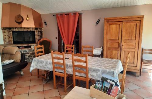 Chancelade Casa | Maison familiale avec piscine proche Périgueux