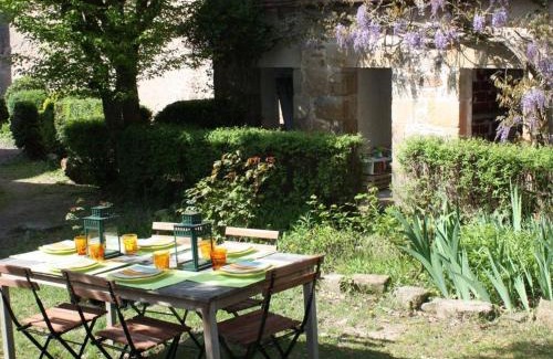 Cerilly Casa | Maison familiale avec jardin, proche forêt de Tronçais et commerces, idéale pour activités et détente - FR-1-489-98