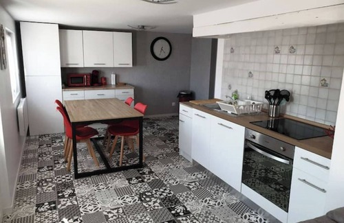 Gurgy Casa | Maison Familiale Avec Piscine