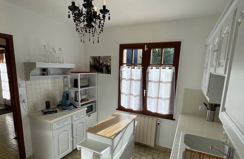 Blois Casa | Maison Familiale Blois Piscine et SPA