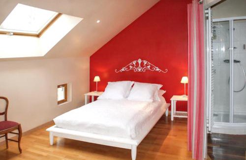 Denee Casa | Maison familiale charmante à Denée avec jardin et loisirs