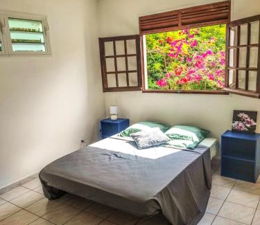 Le Moule Casa | Maison familiale Jeanne Le Moule location saisonnière 4 - 7 pers