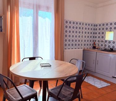Cugnaux Casa | Maison familiale , piscine chauffée - Jardin - Toulouse