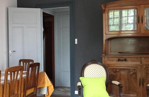 Dhuizon Casa | Maison familiale rénovée, proche châteaux, grand jardin, 5 chambres, équipements inclus, animaux acceptés - FR-1-491-436