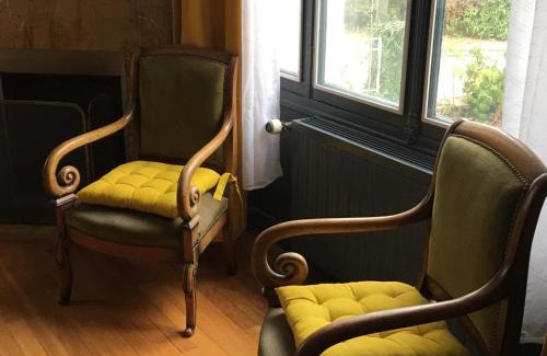 Dhuizon Casa | Maison familiale rénovée, proche châteaux, grand jardin, 5 chambres, équipements inclus, animaux acceptés - FR-1-491-436