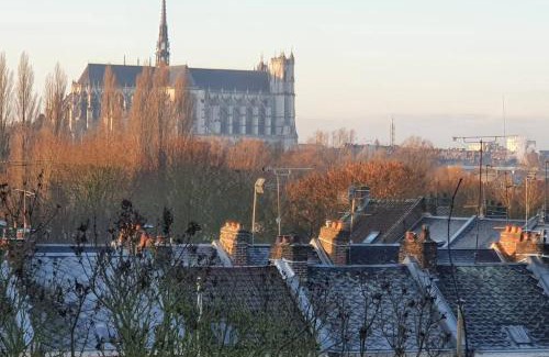 Amiens Casa | Maison Famille-Confort-Terrasse Jardin-Vue Cathédrale