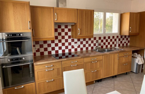 Saint-Georges-de-Didonne Casa | Maison Entiere 200 M² 12/15 Pers. Piscine Privee- 400m Plage Royan Parc - Calme