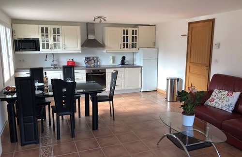 Saint-Georges-de-Didonne Casa | Maison Entiere 200 M² 12/15 Pers. Piscine Privee- 400m Plage Royan Parc - Calme