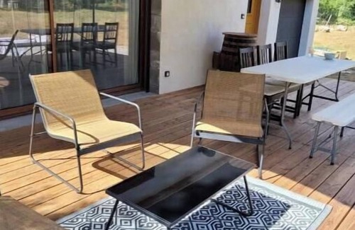 Pont-du-Fosse Casa | Maison Style Chalet