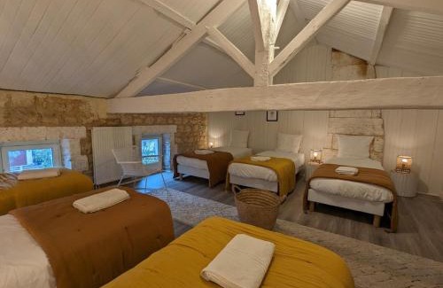 Saint-Yrieix-sur-Charente Casa | Maison spacieuse avec terrasse, proche CNDBI, idéale pour familles et événements, animaux acceptés. - FR-1-653-249
