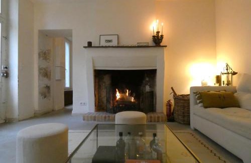 Nogent-le-Rotrou Casa | Maison historique au cœur de Nogent-le-Rotrou, 6 chambres, piscine chauffée, idéal pour familles et amis - FR-1-581-121