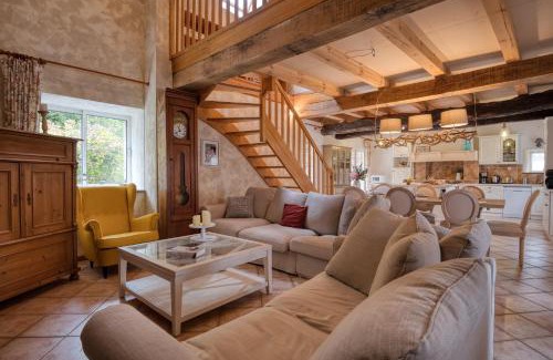Limerzel Casa | Maison historique avec jardin secret à Limerzel