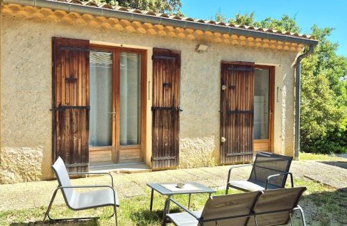 Rochegude Casa | Maison indépendante avec Jardin, Studio de 26m2 tout équipé avec Climatisation réversible