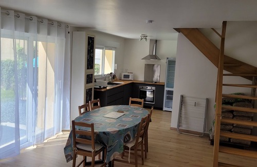 Vaulnaveys-le-Haut Casa | Maison Individuelle 2 Chambres six Couchages au Centre Village
