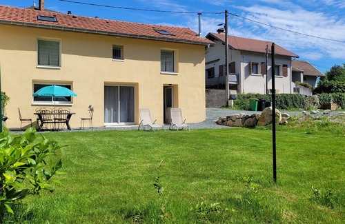 Vaulnaveys-le-Haut Casa | Maison Individuelle 2 Chambres six Couchages au Centre Village
