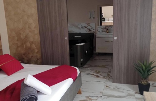 Pruniers-en-Sologne Casa | Maison Jacuzzi Leyna