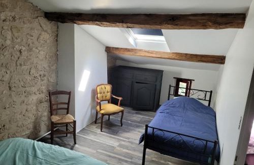 Saint-Martin-de-Gurson Casa | Maison Jean-Du-Feu au calme à Jenduffe