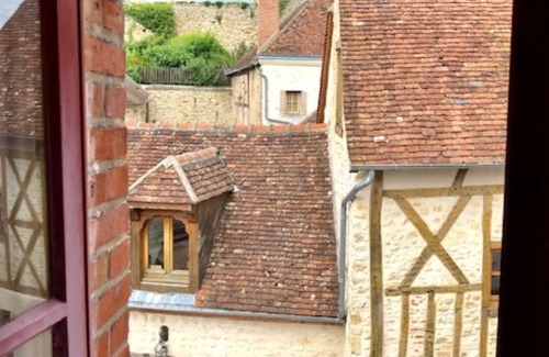 Mennetou-sur-Cher Casa | Maison Jeanne D'arc, au Cœur de la Cité Médiévale