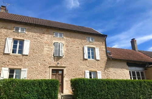 La Salle Casa | Maison La Pérouse