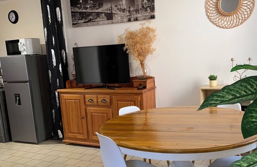 Le Blanc Casa | Maison « La Vallée Claire » au Calme en Centre Ville !