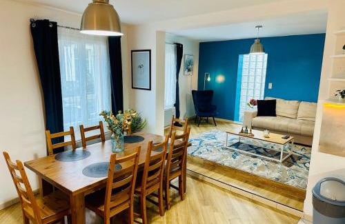 Bussy-Saint-Georges Casa | Maison le B - Disneyland Paris - Parking - Wifi