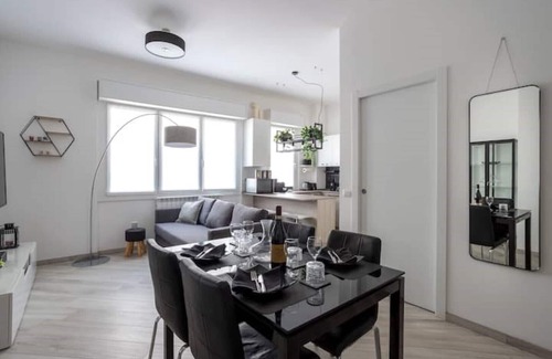 Villa San Giovanni Apartamento | [MAISON LEBON 5 ★] Modern & elegant! Metro 1min
