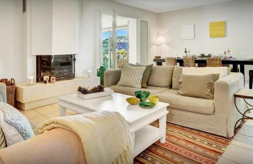 Cotignac Villa | Maison Lou Amourier - OVO Network