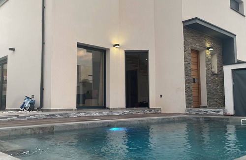 Saleilles Casa | Maison Lumiere