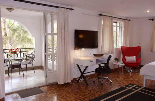Nairobi Casa | Maison Mitwaba