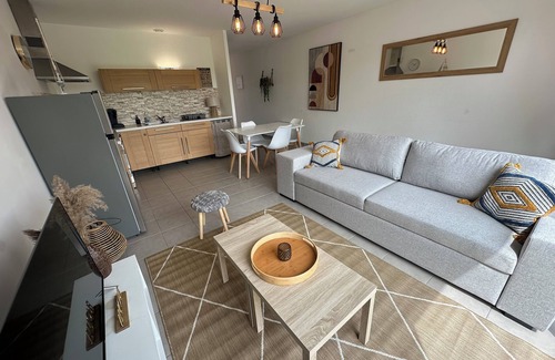 Saint-Xandre Casa | Maison Moderne Avec Jardin