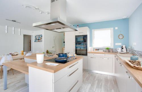 Erquy Casa | Maison moderne avec jardin - 5min de la plage