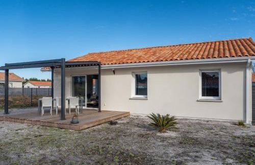Saint-Paul-en-Born Casa | Maison moderne à 6 km de Mimizan pour 6 personnes, ménage inclus - FR-1-50-156