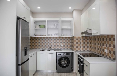 Polana Cimento A Apartamento | Maison Moz - Polana Plaza IV