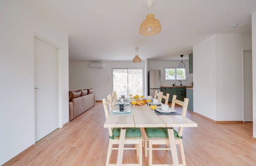 Neac Casa | New house close to St Emilion