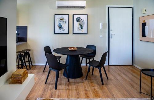 Egkomi Apartamento | Maison Noire by Staycom