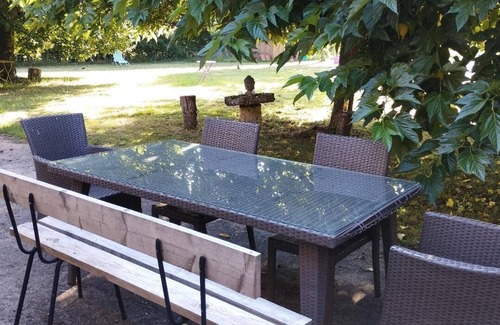 Saint-Cyprien Casa | Maison Périgourdine au Milieu de 4 Hectares de Nature
