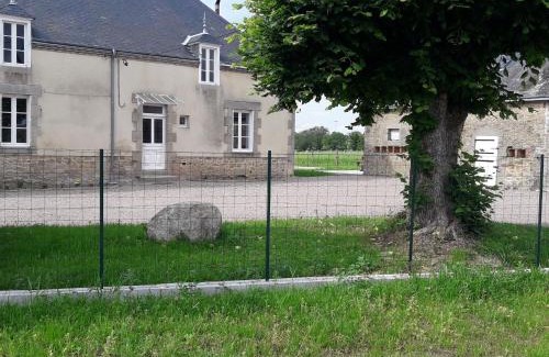 Crevant Casa | Maison paisible entre Berry et Creuse avec jardin clos, terrasse et parking privé - FR-1-591-310