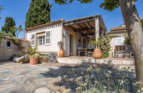 Porquerolles Chalet De Esquí | MAISON LA PERGOLA, PORQUEROLLES